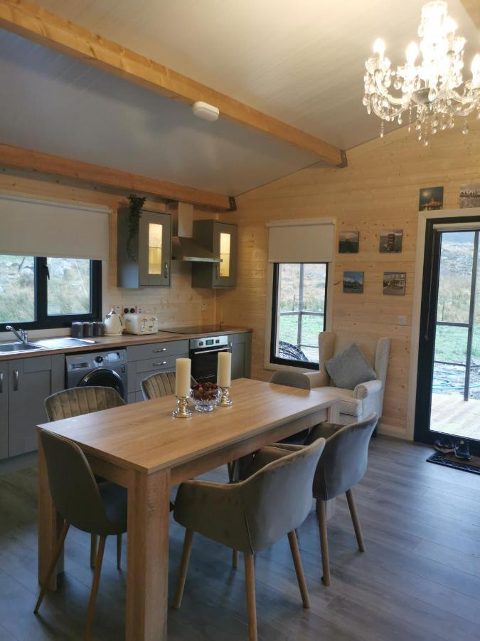 The Lodge Mountain View Log Cabin , Attymass Ballina Boyhollagh Esterno foto