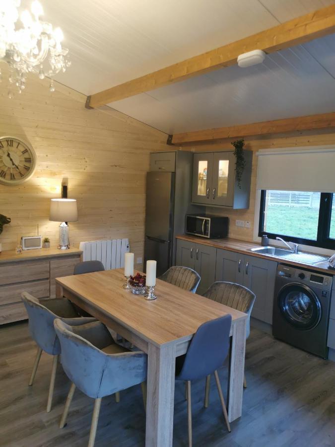The Lodge Mountain View Log Cabin , Attymass Ballina Boyhollagh Esterno foto